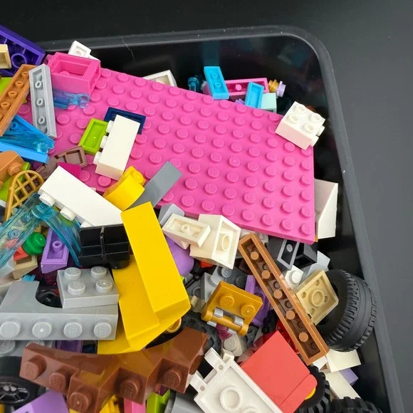 Lego Bulk Lot 2.5lb Mixed Multicolor Bricks Plates Wheels Specialty Pieces - Picture 4 of 5